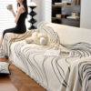 Minimalist Chenille Reversible Cat-Scratch Resista