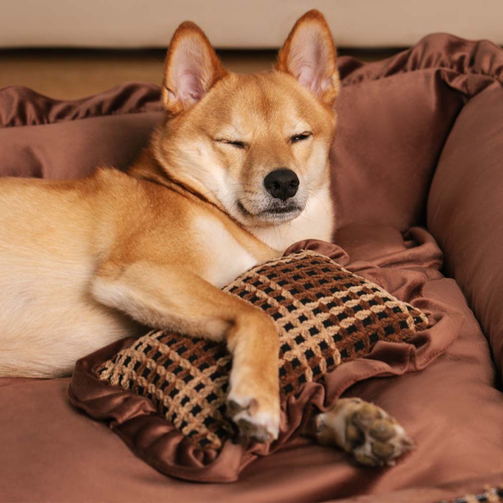 Classic Luxury Floral Washable Cozy Bolster Dog Pi