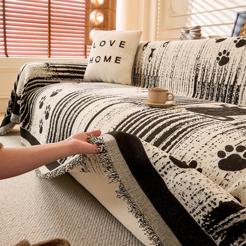 Cartoon Paw Print Chenille Anti-Scratch Throw Couc