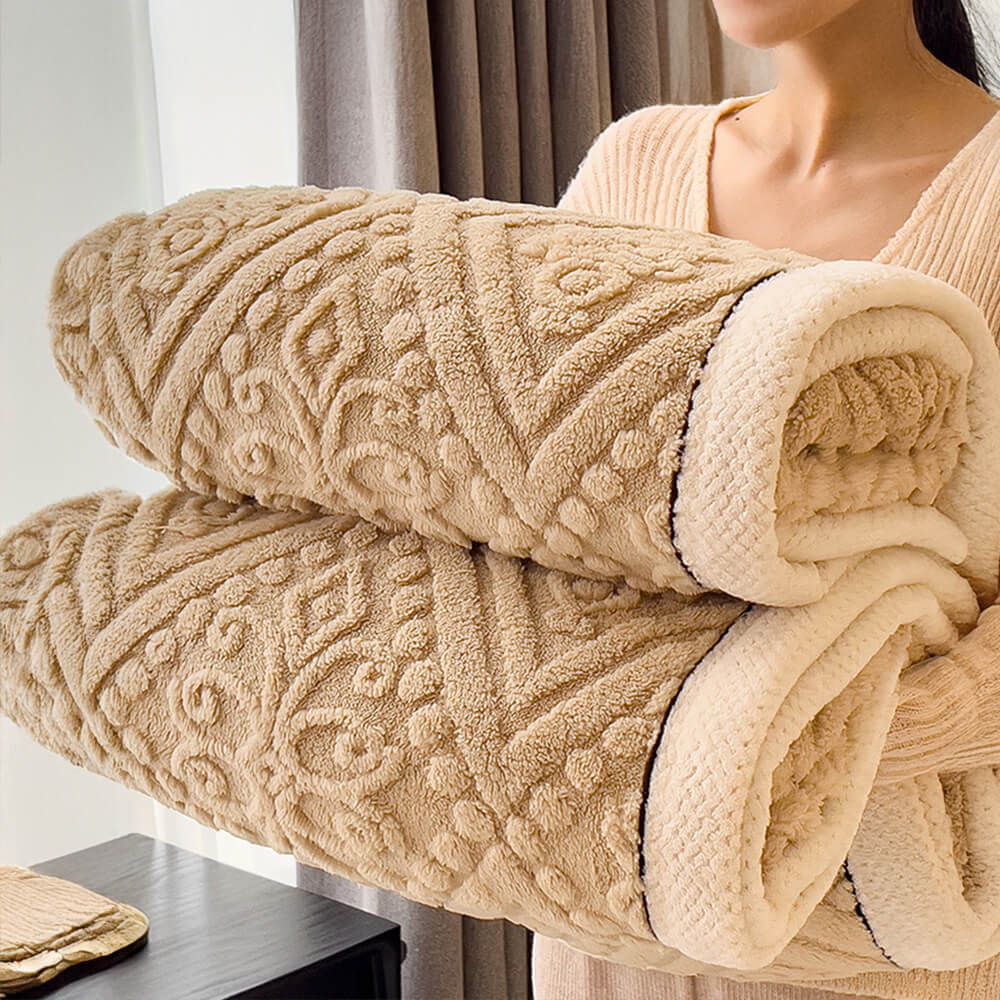 Baroque Style Embossed Milk Velvet Soft Fleece Bla