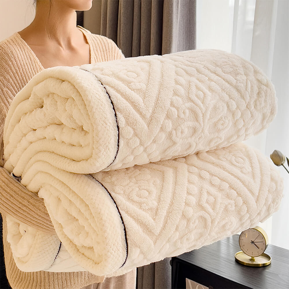 Baroque Style Embossed Milk Velvet Soft Fleece Bla
