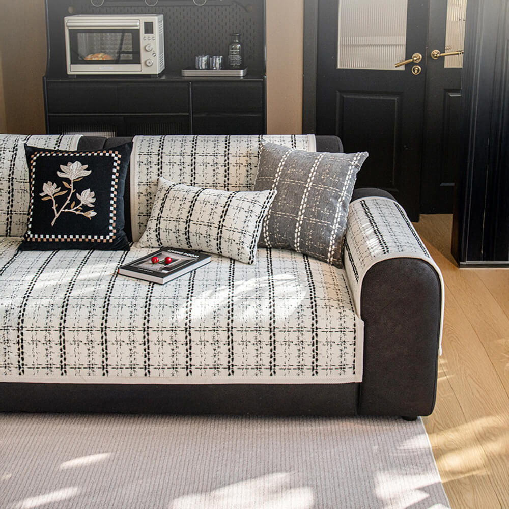 Elegant Checkered Jacquard Chenille All-Season Sof