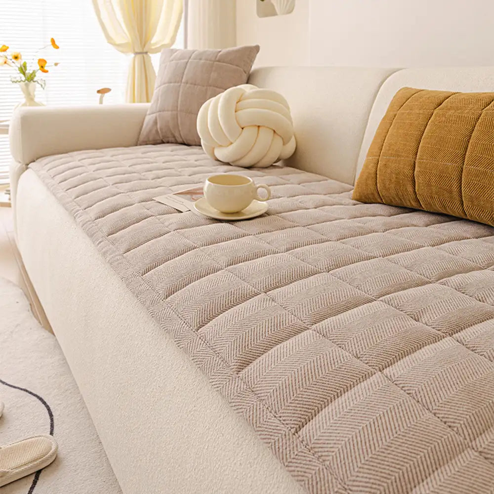 Scratch-proof All-season Stain-resistant Couch Co