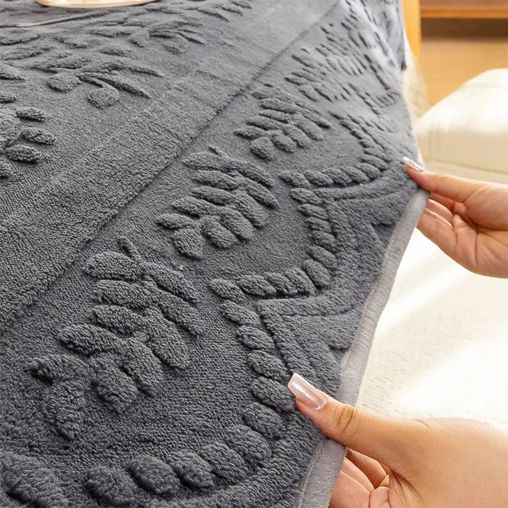 Jacquard Plush Comfortable Scratch-Resistant Non-S