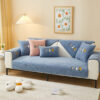 Lovely Cat's Paw Sherpa Fleece Anti-Slip Couch Cov