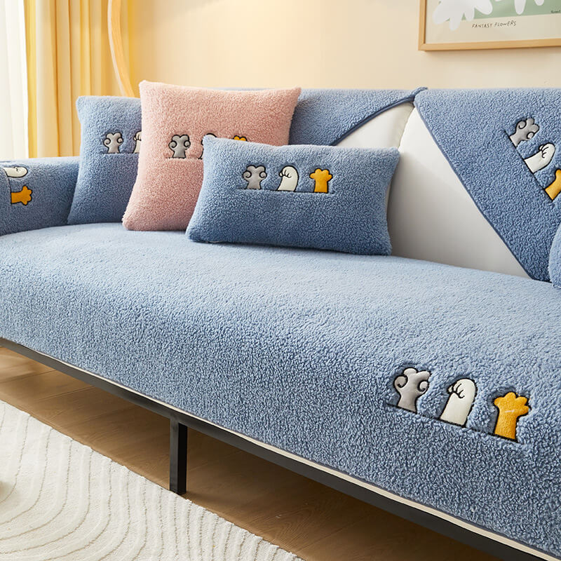 Lovely Cat's Paw Sherpa Fleece Anti-Slip Couch Cov