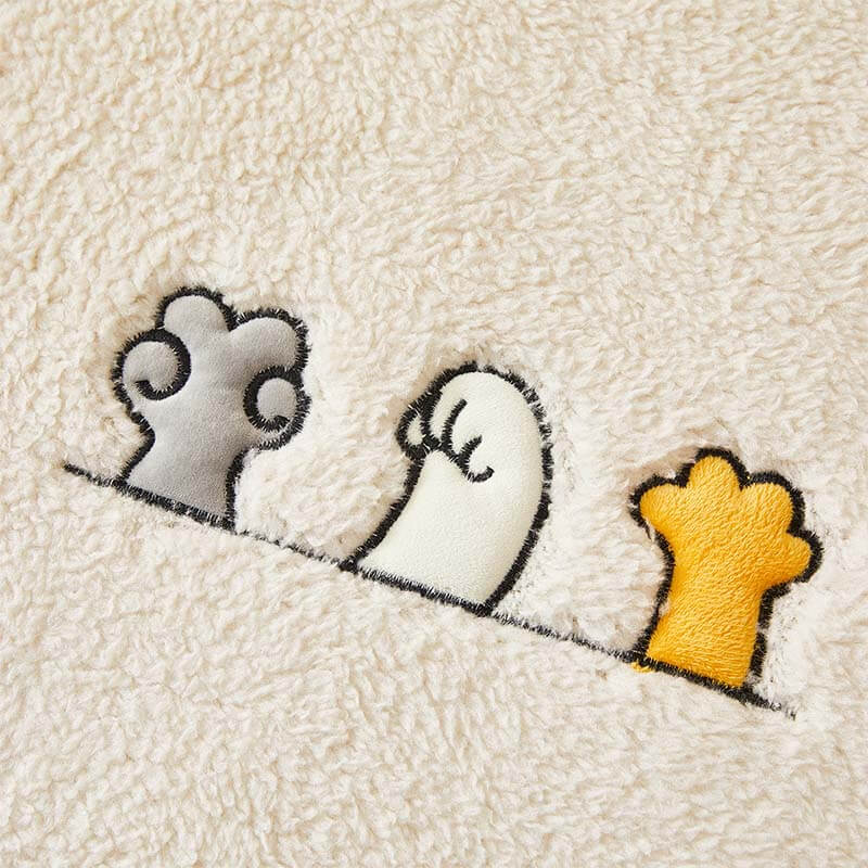 Lovely Cat's Paw Sherpa Fleece Anti-Slip Couch Cov