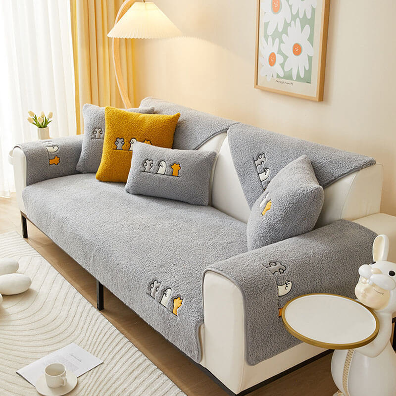Lovely Cat's Paw Sherpa Fleece Anti-Slip Couch Cov
