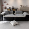 Thickened Short Plush Leaf Pattern Scratch Resista